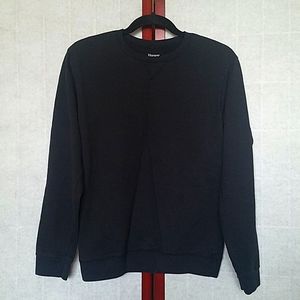 🔴Hanes Black sweater. Kid's size XXL.